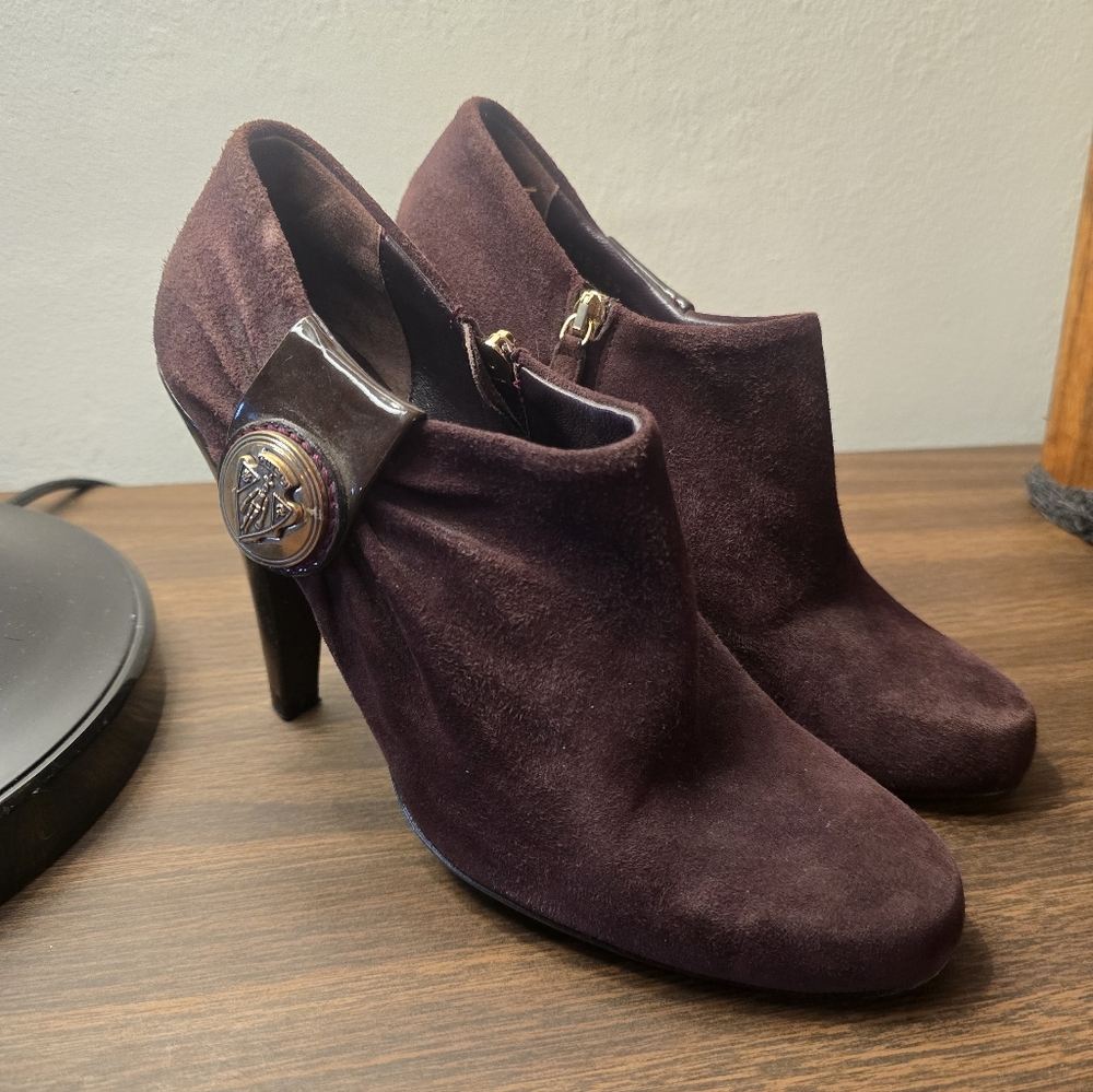 Gucci Hysteria Brown Suede Booties Size 7.5 - Picture 1 of 9